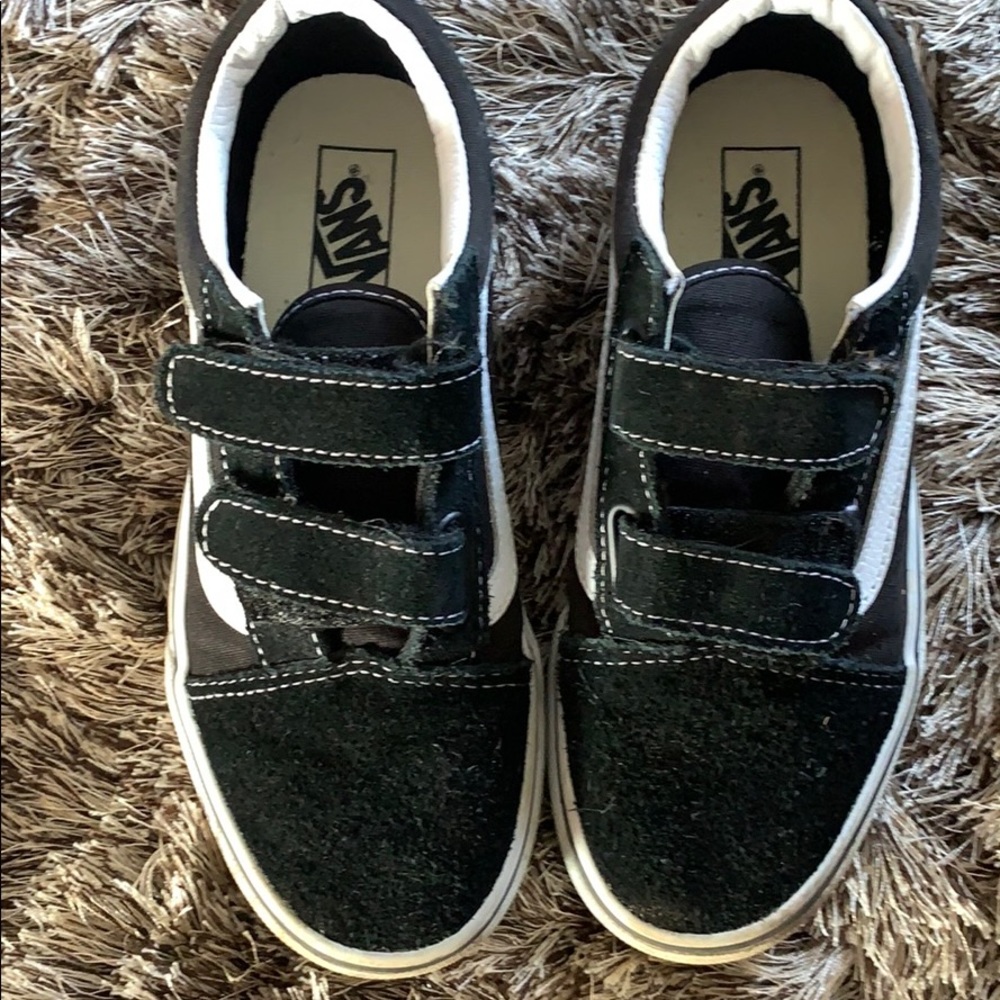 Boys size 3 Velcro vans